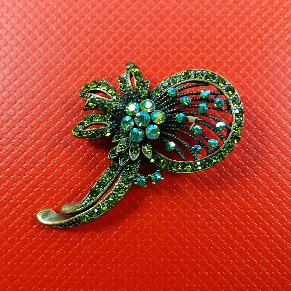 Vintage Green Rhinestone Brooch Pendant Bronze Tone‎ Floral Pin Unisex